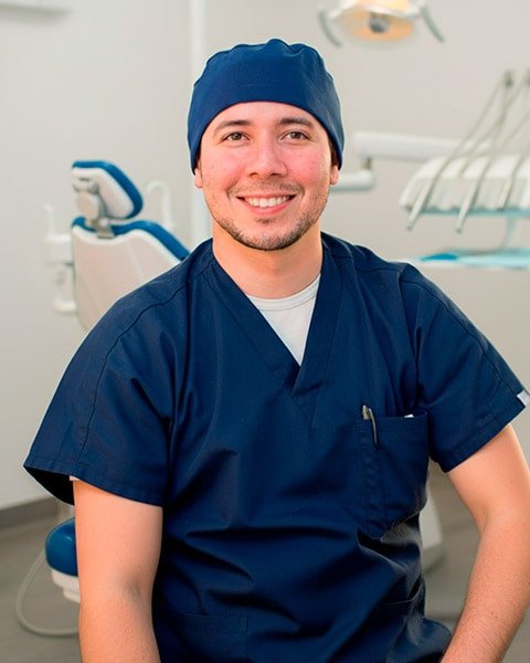 Dr. John Sinning Zabaleta - NeoDonto